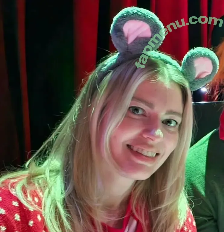 Elyse Willems nude photo #0338 (elysewillems)