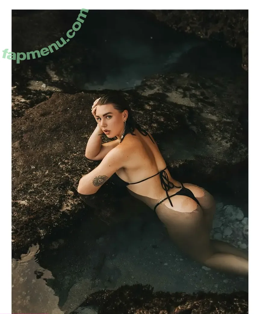 elysecamille nude photo #0039 (elysecamilleofficial)