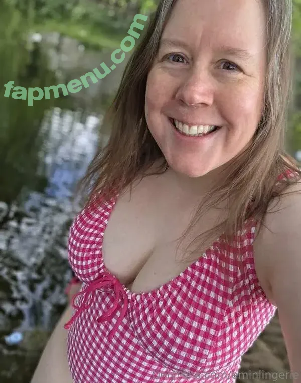 Em In Lingerie nude photo #0050 (eminlingerie / emmajg)