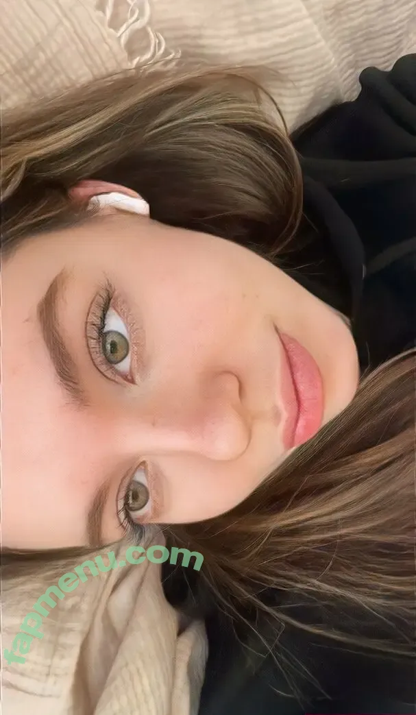 em_mad nude photo #0015 (em_mad)