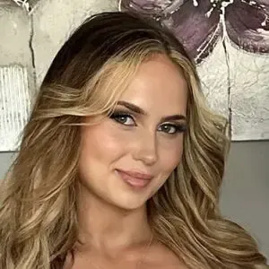 _em_xo_ / phonewhodis960 / xoemeriexo nude photo #0005