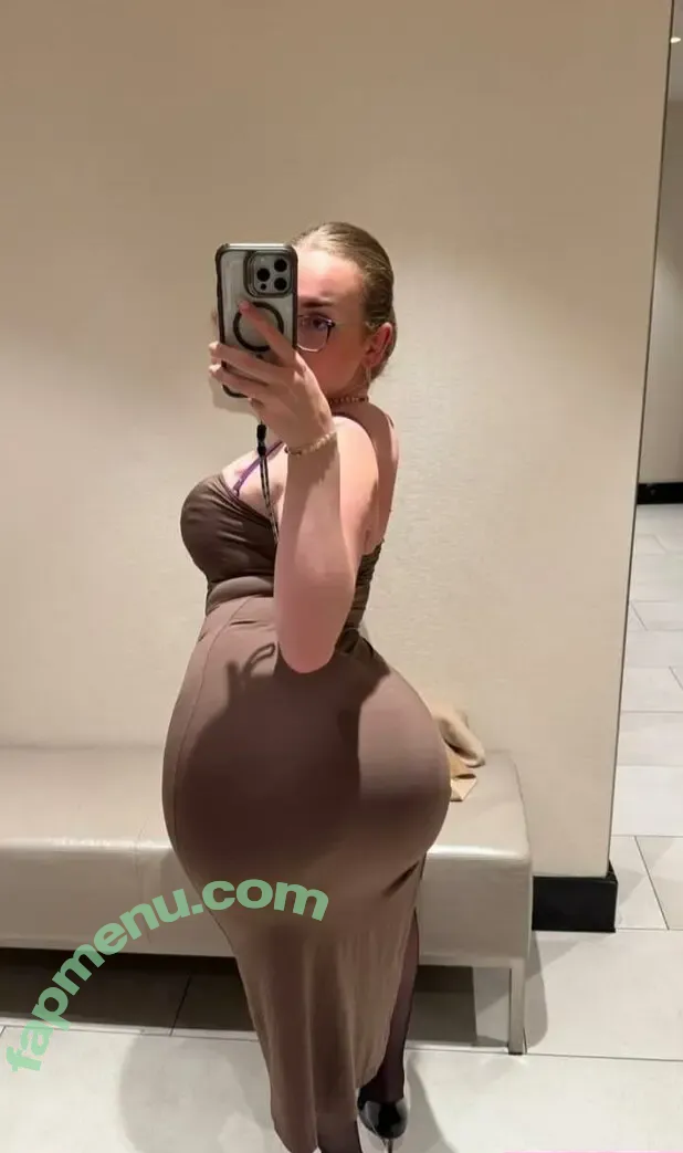 ema.santi nude photo #0001 (fraudrsanti)
