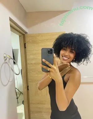 emanuela.ebony / ebonyemmanuella nude photo #0126