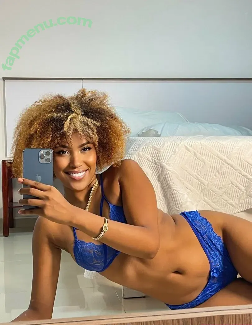 emanuela.ebony nude photo #0066 (ebonyemmanuella)