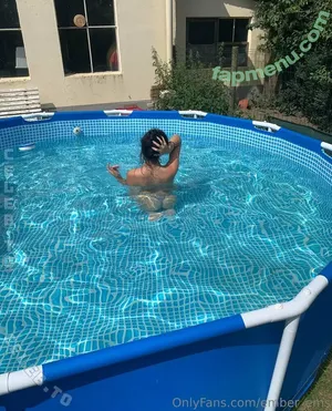 ember_ems / emma__gaming / mrs_emmax / mrs_emmaxofficial nude photo #0018