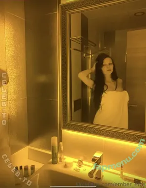 ember_ems / emma__gaming / mrs_emmax / mrs_emmaxofficial nude photo #0027