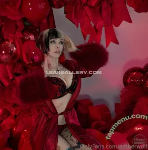 Ember Wolf / emberwolf / wolfiesantics nude photo #0309