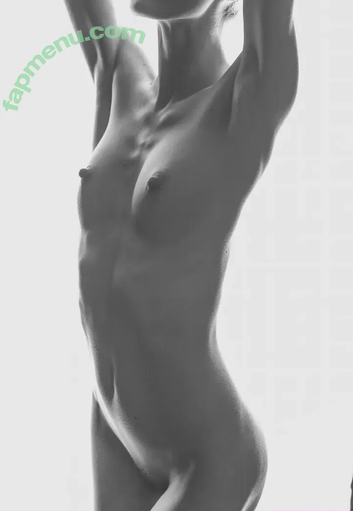 emberamor nude photo #0038 (theamberamour)
