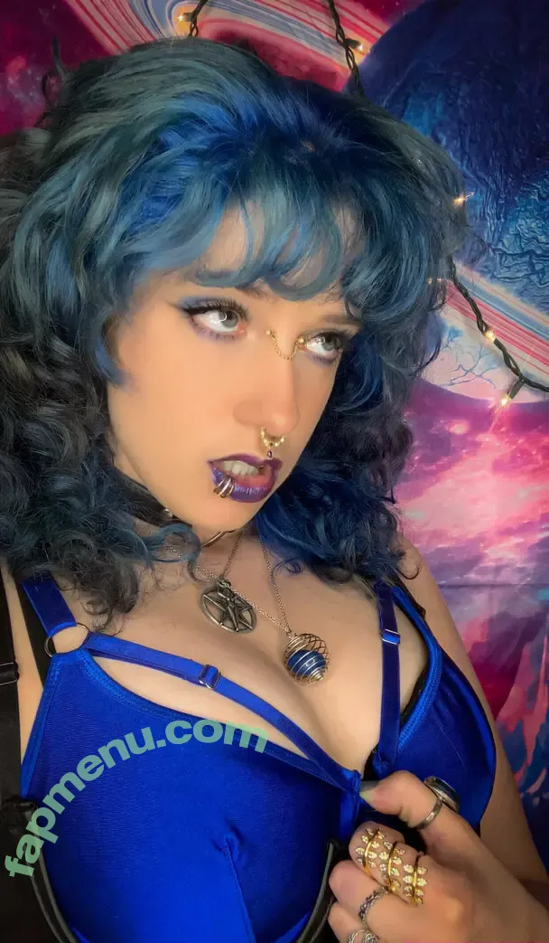 emberann420 nude photo #0004 (emberann420)