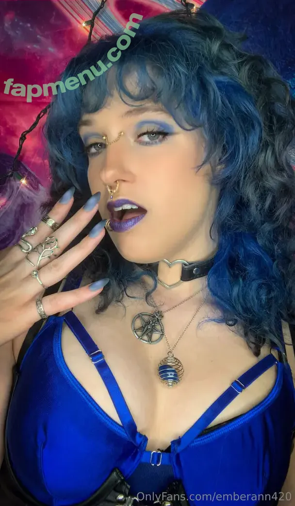 emberann420 nude photo #0006 (emberann420)