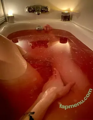 emberzling / emberswonder nude photo #0006
