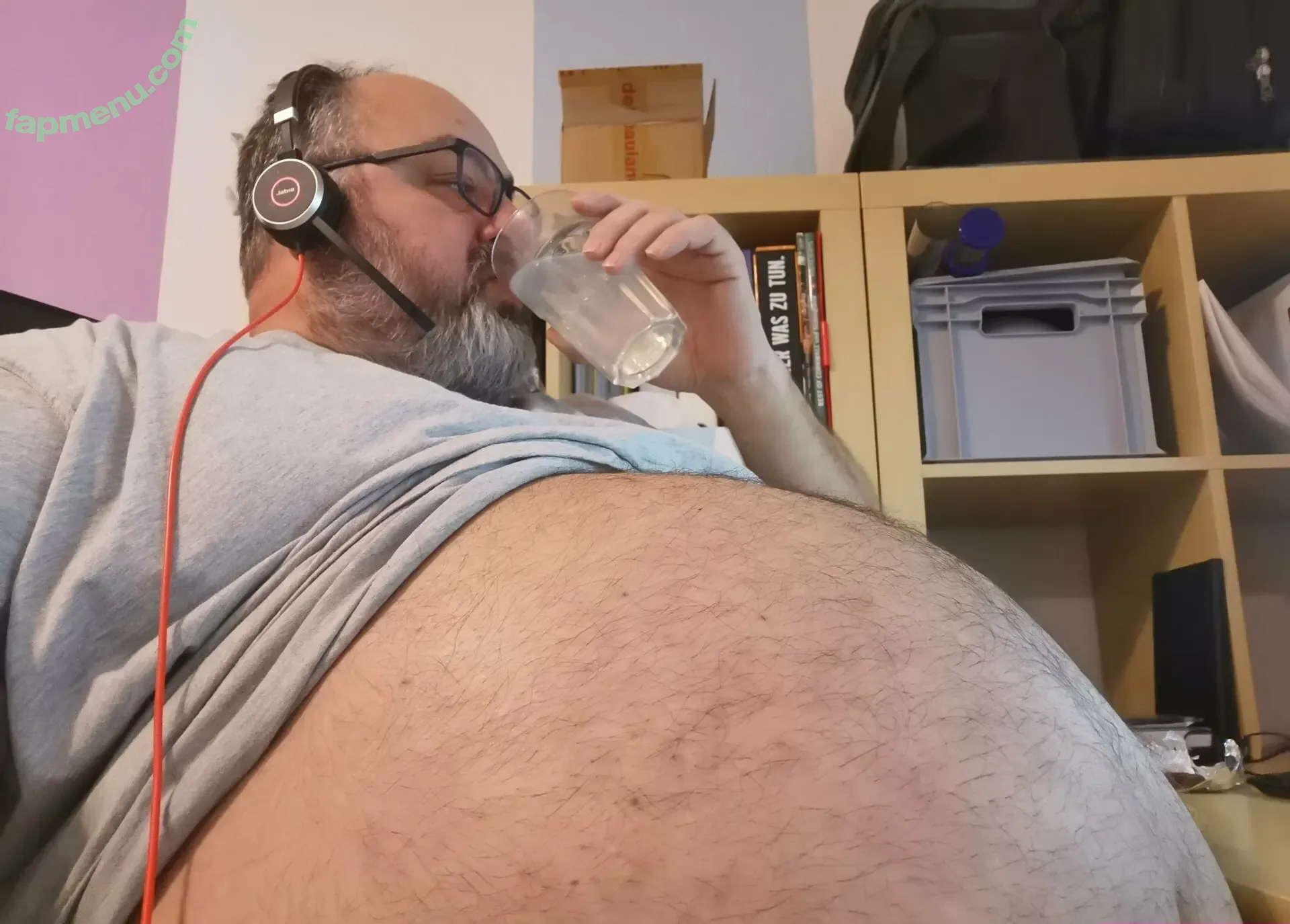 embonpoint nude photo #0218 (embonpoint)