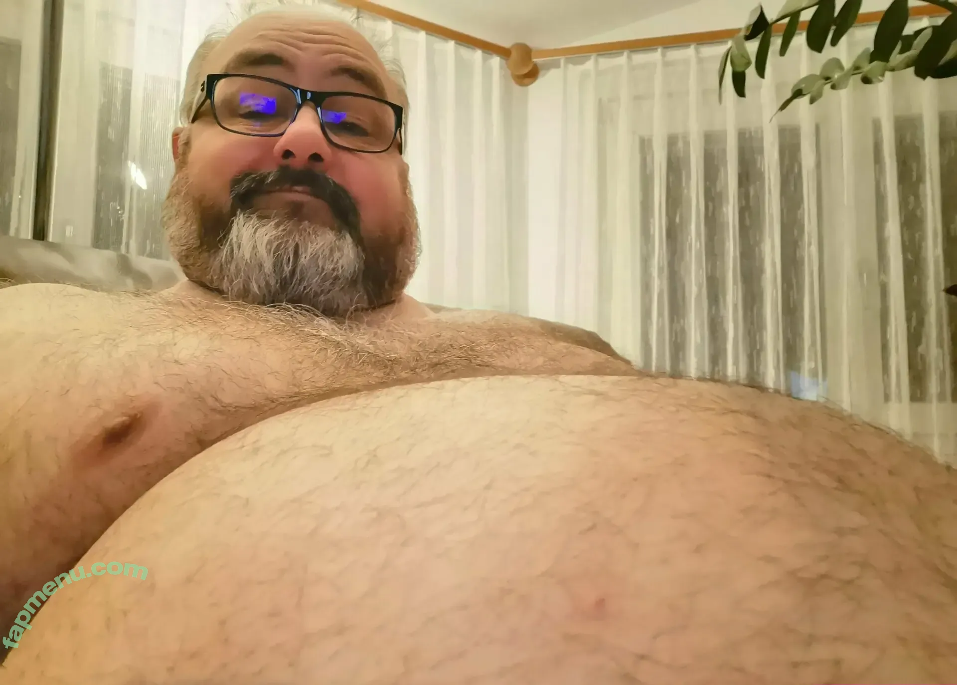 embonpoint nude photo #0237 (embonpoint)