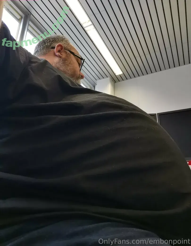 embonpoint nude photo #0242 (embonpoint)