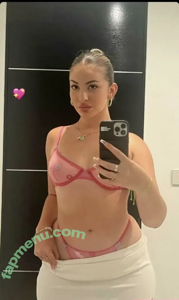 Emely Hernandez nude photo #0095 (emelylhernandez / reallyemely)