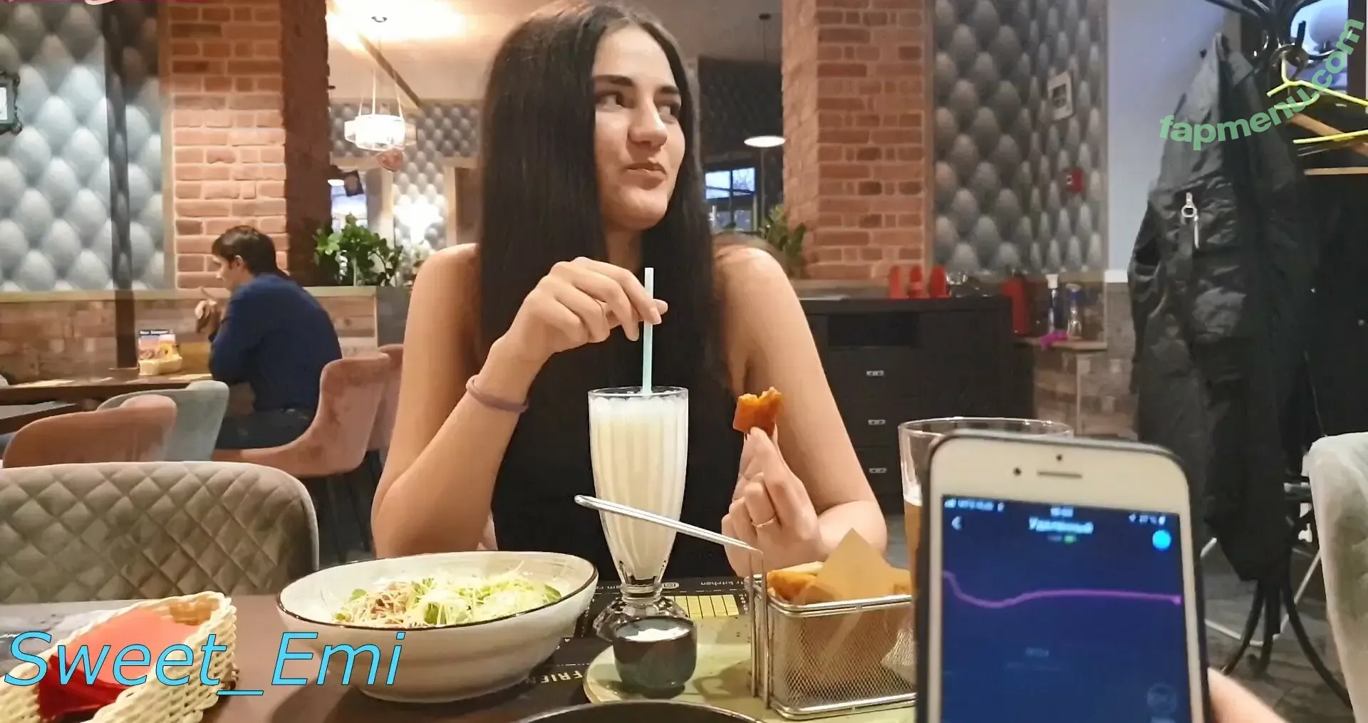 Emi_born nude photo #0028 (Emi_born)