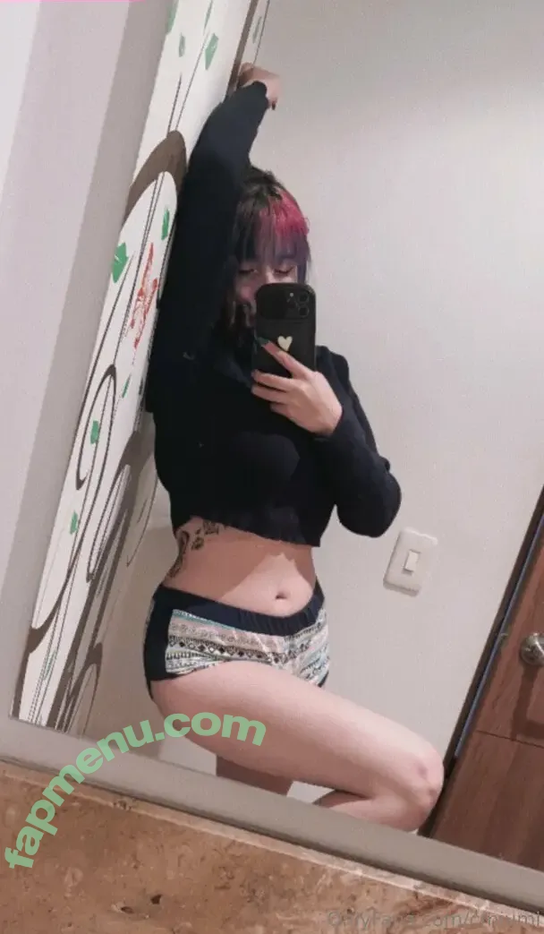 emi.ero nude photo #0018 (emi.ero)