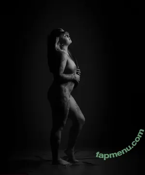 emi_evans / emilith_evans nude photo #0005