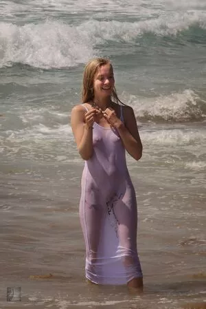 Emi Im Wunderland / emi_im_wunderland_ / posts nude photo #0215