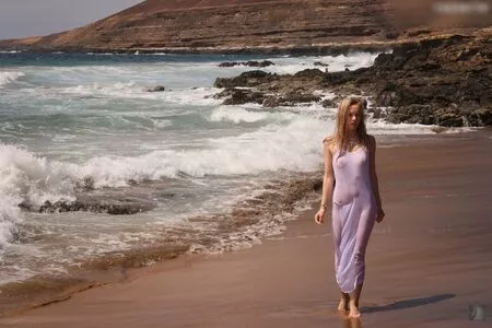 Emi Im Wunderland / emi_im_wunderland_ / posts nude photo #0222