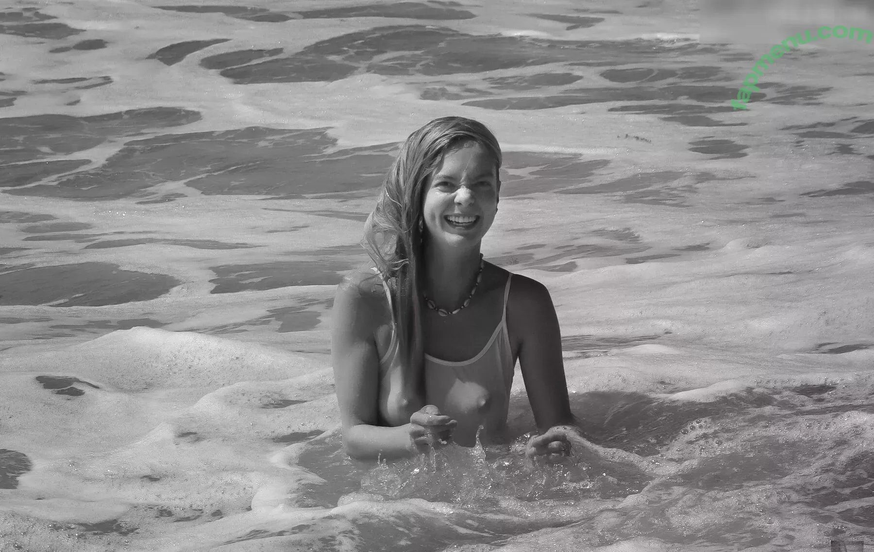 Emi Im Wunderland nude photo #0144 (emi_im_wunderland_ / posts)