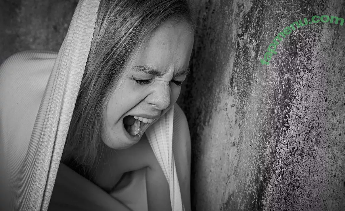 Emi Im Wunderland nude photo #0275 (emi_im_wunderland_ / posts)