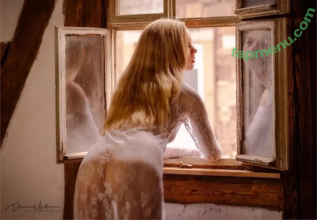 Emi Im Wunderland nude photo #0434 (Instagram / Model-Kartei / emi_im_wunderland_ / posts)