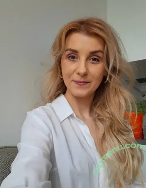 emi_lila / emilia nude photo #0086