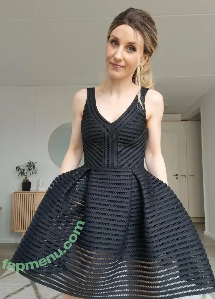 emi_lila nude photo #0007 (emilia)