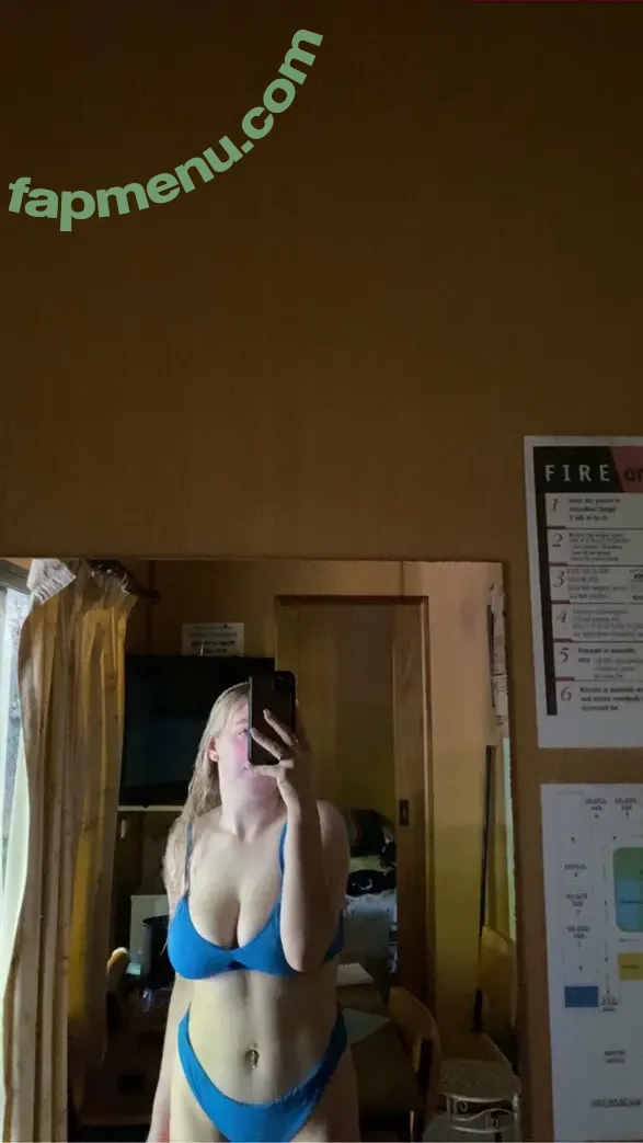 emi.smith nude photo #0015 (emi.smith)