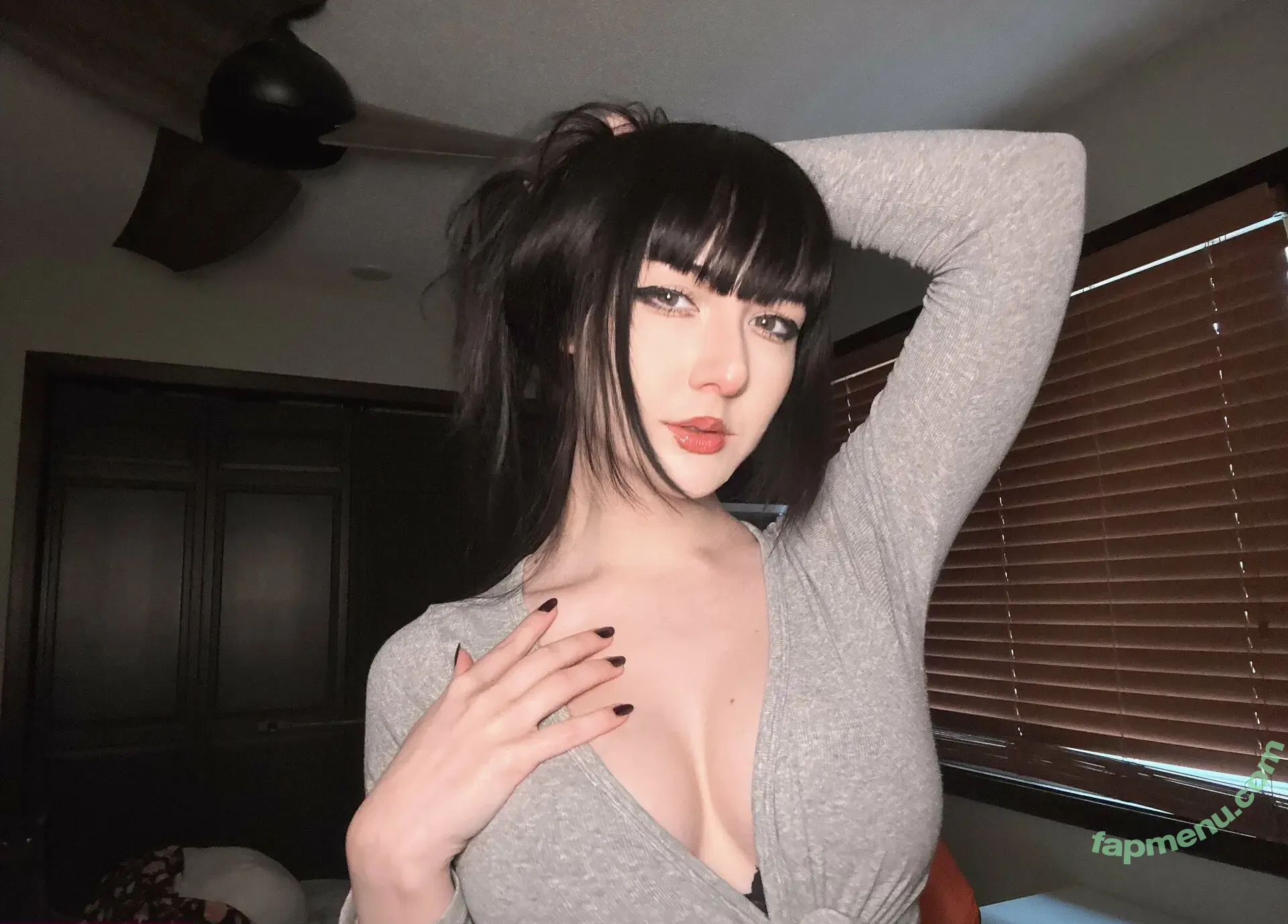 Emiigotchi nude photo #0468 (Emiigotchi)