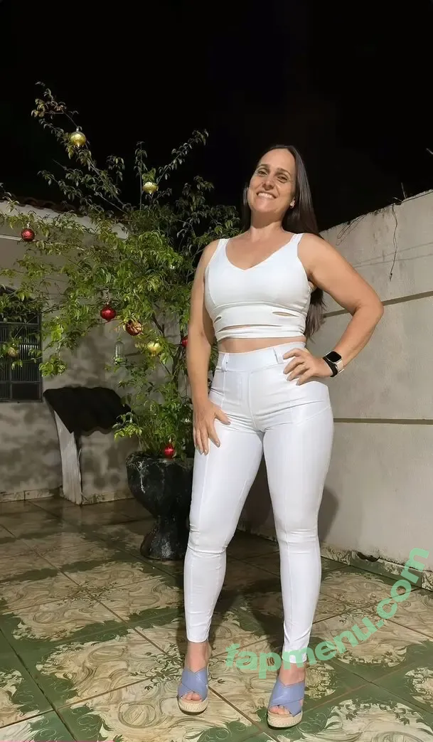 emilene_sbmarques nude photo #0095 (emilene_sbmarques)