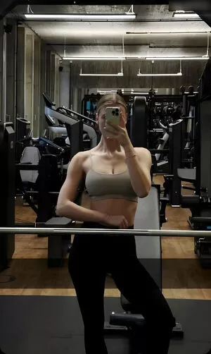 Emilia Bte / Emilia / emiliaofficial nude photo #0578