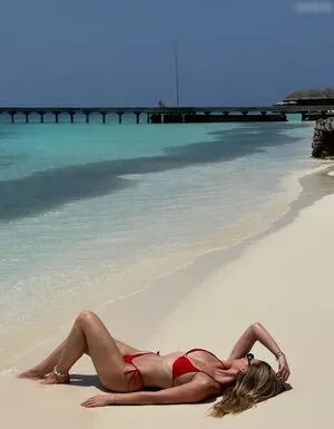 Emilia Bte / Emilia / emiliaofficial nude photo #0603