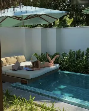 Emilia Bte / Emilia / emiliaofficial nude photo #0605