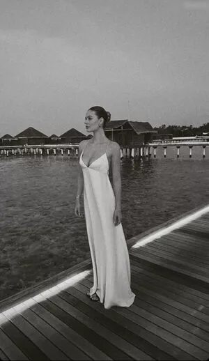 Emilia Bte / Emilia / emiliaofficial nude photo #0651