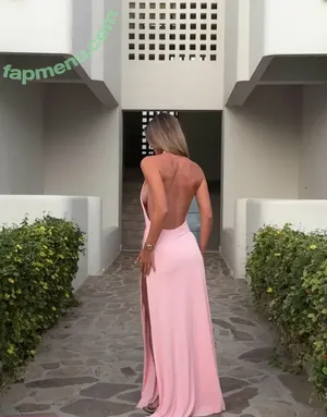 Emilia Bte / Emilia / emiliaofficial nude photo #1422