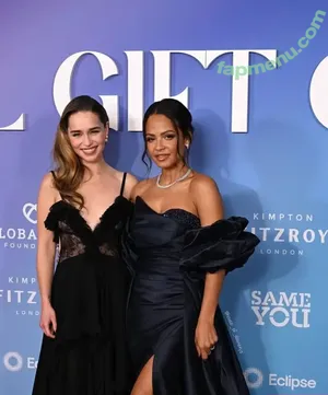 Emilia Clarke / clarkeyxo / emilia_clarke nude photo #0059