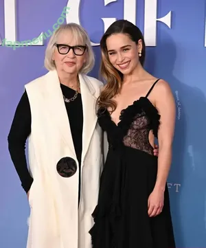 Emilia Clarke / clarkeyxo / emilia_clarke nude photo #0065