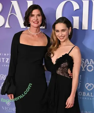 Emilia Clarke / clarkeyxo / emilia_clarke nude photo #0070