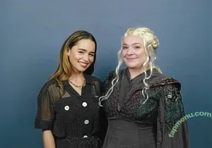 Emilia Clarke / clarkeyxo / emilia_clarke nude photo #0127