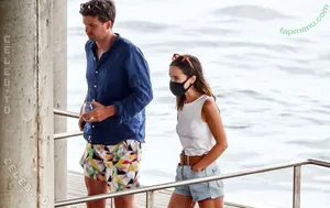 Emilia Clarke / clarkeyxo / emilia_clarke / emiliaclarke / emiliaclarkecentral nude photo #0156