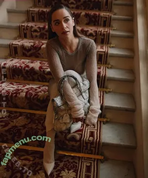 Emilia Clarke / clarkeyxo / emilia_clarke / emiliaclarke / emiliaclarkecentral nude photo #0173