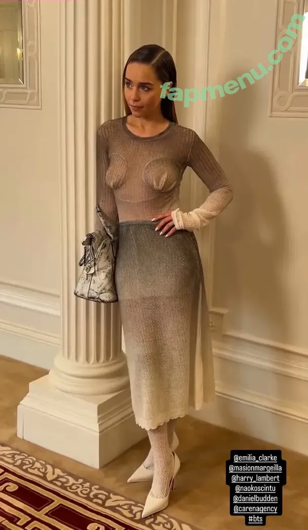 Emilia Clarke nude photo #0043 (clarkeyxo / emilia_clarke)