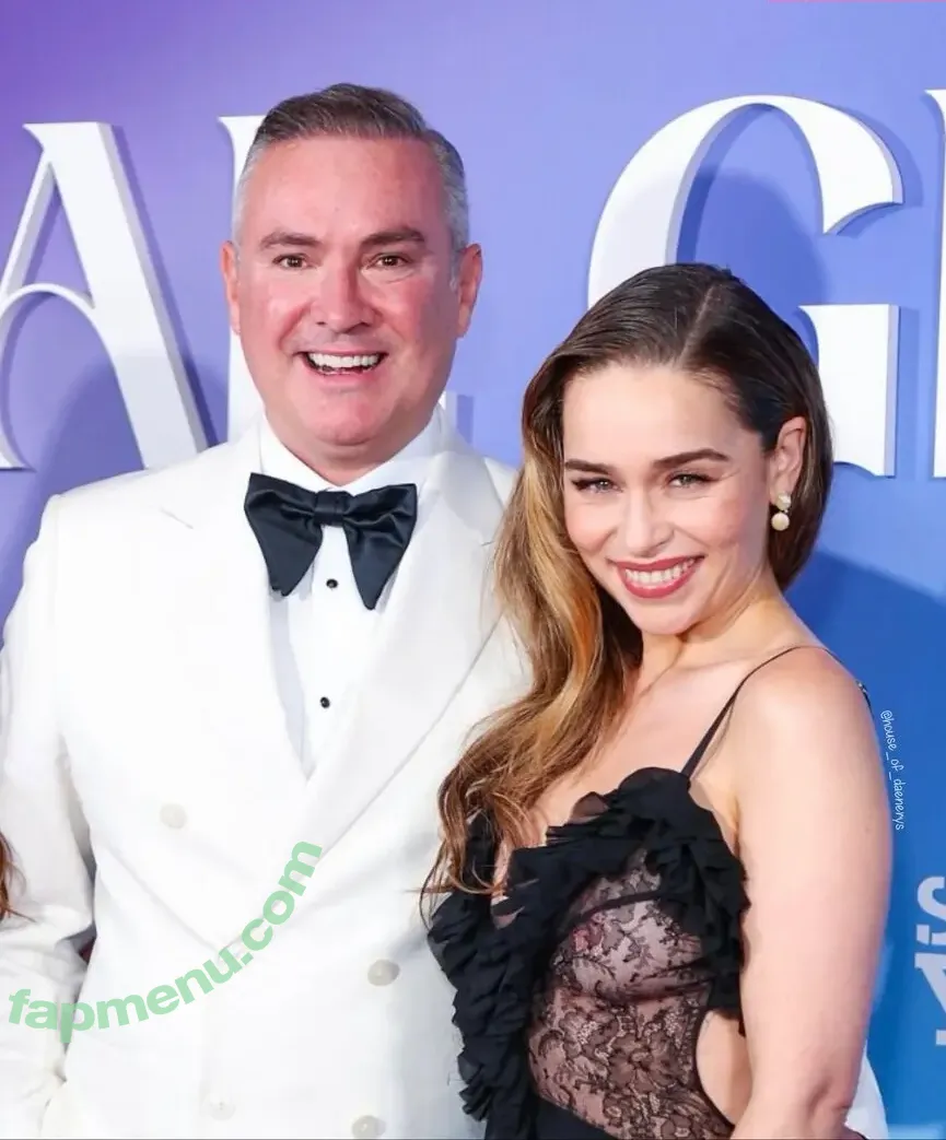 Emilia Clarke nude photo #0050 (clarkeyxo / emilia_clarke)