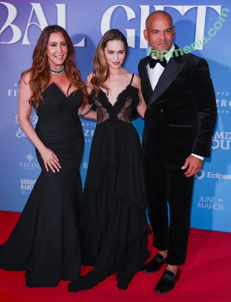 Emilia Clarke nude photo #0106 (clarkeyxo / emilia_clarke)