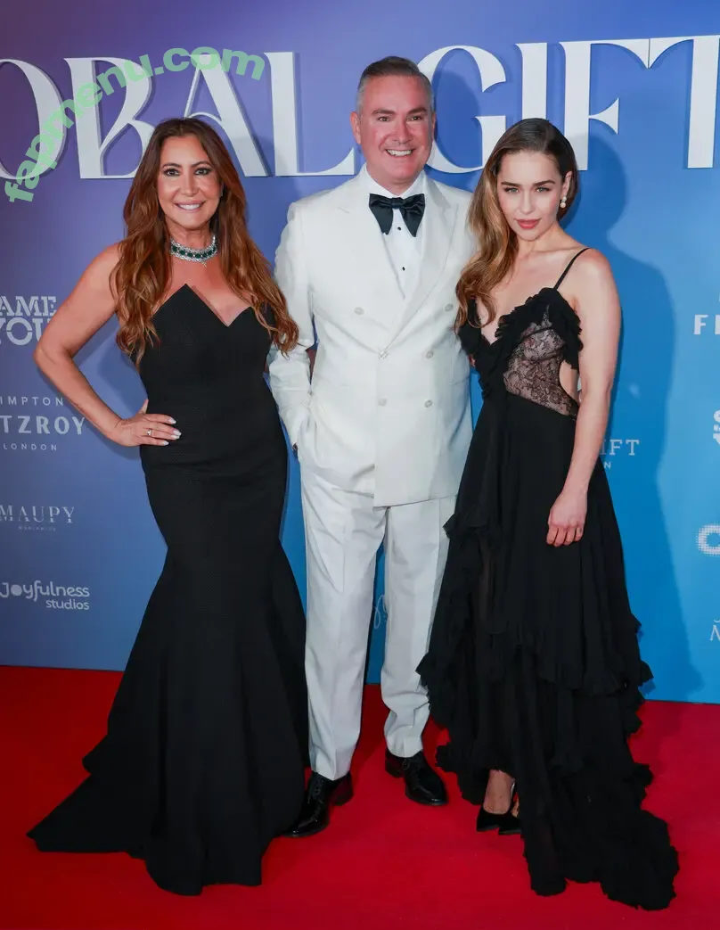 Emilia Clarke nude photo #0111 (clarkeyxo / emilia_clarke)