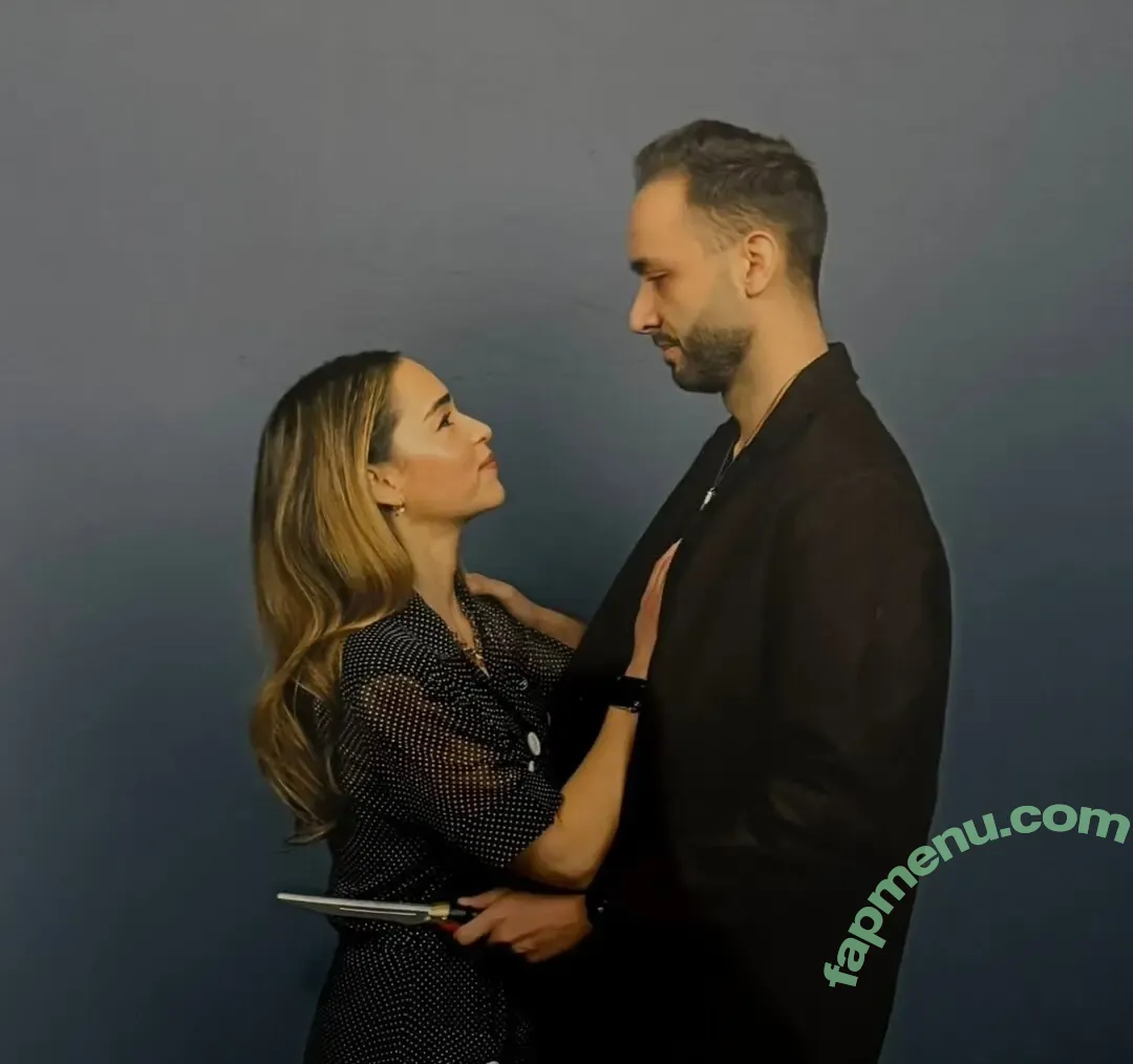 Emilia Clarke nude photo #0129 (clarkeyxo / emilia_clarke)