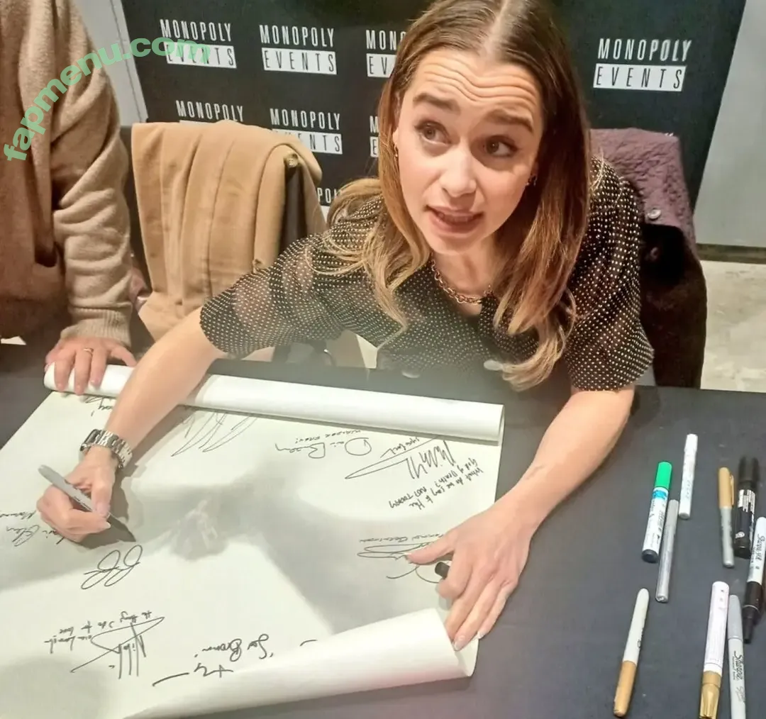 Emilia Clarke nude photo #0134 (clarkeyxo / emilia_clarke)