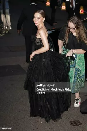 Emilia Clarke / clarkeyxo / emilia_clarke / emiliaclarke nude photo #1218